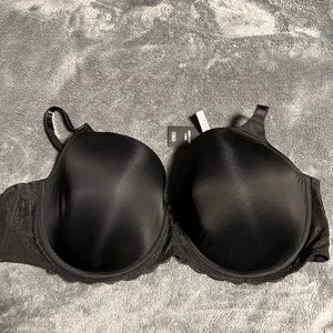 Torrid lightly lined T-shirt bra